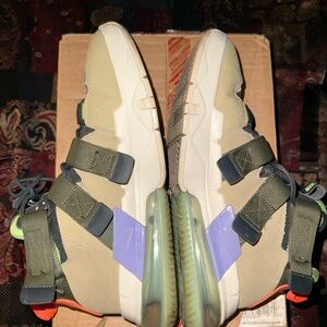 Nike Air Max 270 Olive Green/Tan/Purple/Reflective Strap-Tied Laced Shoes